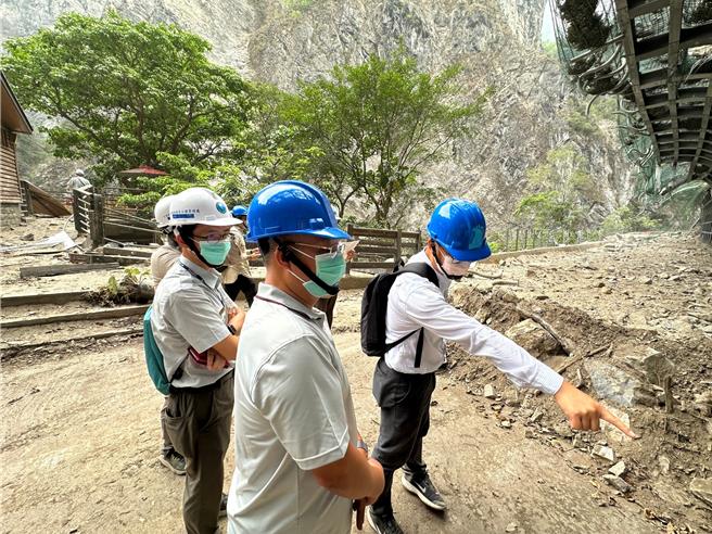 國家公園署說明，太魯閣國家公園災後復建計畫分3階段推動，預計今年底可開放局部安全區域。（內政部提供／游念育台北傳真）