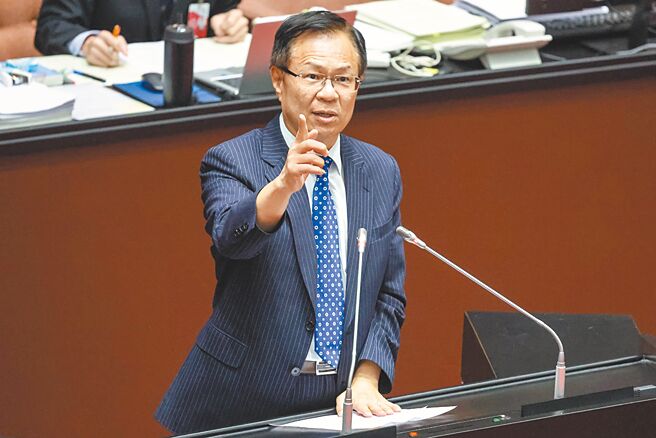 立法院經濟委員會近日成立進口蛋調查小組，召集人張啓楷17日再透露，去年進口雞蛋只有不到1/5流入市面做產銷平衡，卻有5772萬顆去化，浪費納稅人4.7億元。（本報資料照片）