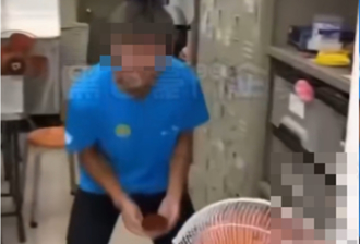 清心店員徒手拋接茶凍 店長道歉還原狀況：一時好玩