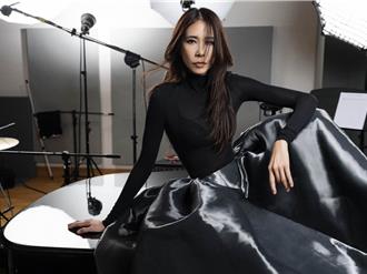 莫文蔚火辣身材若隱若現 驚喜宣布隔10多年合體劉德華登大螢幕