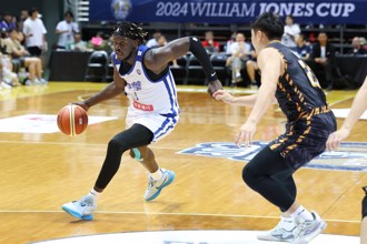 琼斯杯》莫巴耶25分7篮板压阵 中华白力退美国摘第3胜