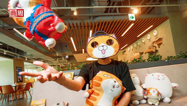 白烂猫作者麻糬爸(摄影者．陈宗怡)。