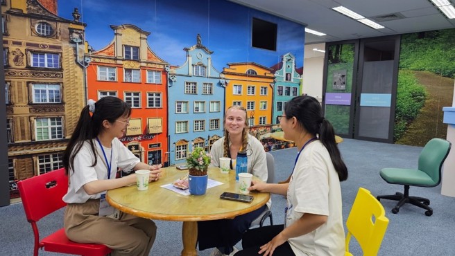 台美双方学生短暂交流，更培养他们的跨文化沟通能力，这是全球化发展重要的关键。(照片/国立暨南国际大学)