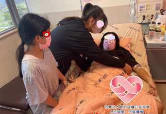 「父罹雙癌、母長腫瘤」 女高中生半工半讀：只能趁沒人躲著哭