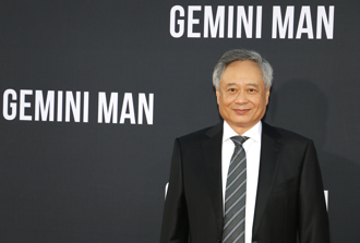 「碧眼狐狸」鄭佩佩病逝！李安悼：難想像心目中的俠女逝去