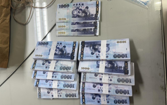 17歲少年暑假遭詐團吸收 帶39歲車手取款！高雄警當場逮人