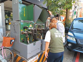 內湖頻跳電 板橋有逾30年老電箱