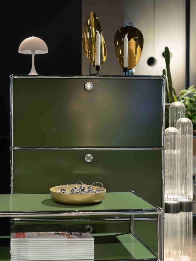 USM Haller外型简约俐落，透过独有专利的球型「六向接头」家具组合能有不同可能性。（MCM LIVING提供）