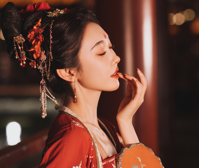 古代权贵爱花钱养家妓，除了玩乐之外，还能用来炫富，或是把家妓当成礼物，送给想要拉拢的对象。(图:shutterstock/达志)