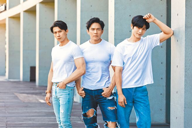 Rock（左起）、Howard及Johnson都是业界首屈一指的健身教练。（罗永铭摄）