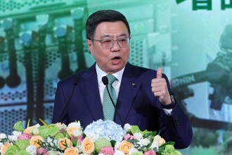 卓榮泰談0403災後重建：承諾每個月到花蓮一次 7／26將搭火車前往