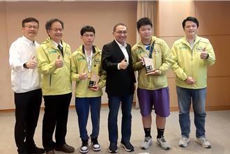 为学生剃光头、登雪山 新北6教师实践爱的教育荣获师铎奖