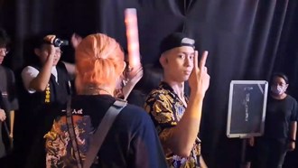 孫安佐突現身華山「反毒演唱會」 主辦單位北市警局說話了