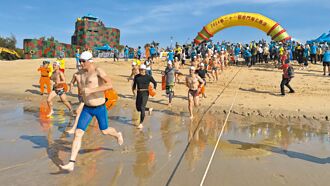 金門海上長泳 卓承齊稱王 鄧羽彣封后