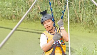李宣榕喊叫大聲公 張立東崩潰掛空中