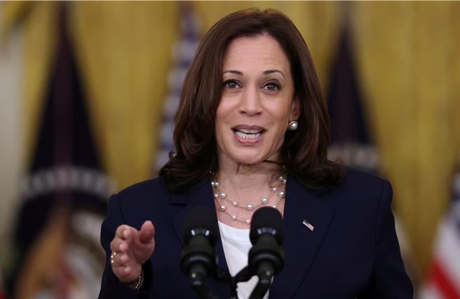 贺锦丽的筹款活动越来越受到捐助者关注，这些金主希望表明他们愿意围绕她潜在的白宫竞选而团结一致。（路透社）