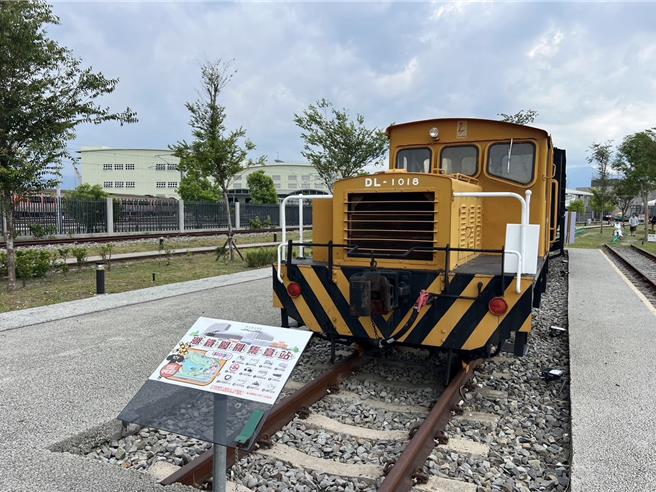 潮州鐵道園區的館藏愈來愈豐富，展示車輛已增至18輛。（謝佳潾攝）