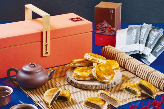 台南晶英2024月餅禮盒中秋禮盒，即日起開始販售《王者雅饌》，售價2,280元。圖／台南晶英酒店提供
