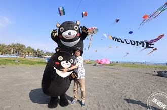 高雄旗津風箏節從早玩到晚！氣墊水樂園加碼登場