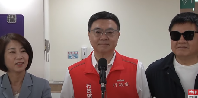 行政院长卓荣泰。（取自直播）