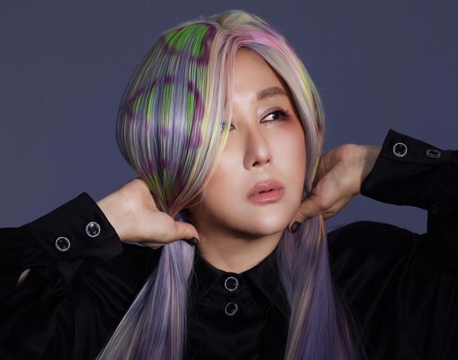 蓝心湄红了40年，魅力之大。（林炳存提供）