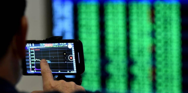 台股出现剧烈回檔，短短7个交易日下杀逾2千点。（图／报系资料照）