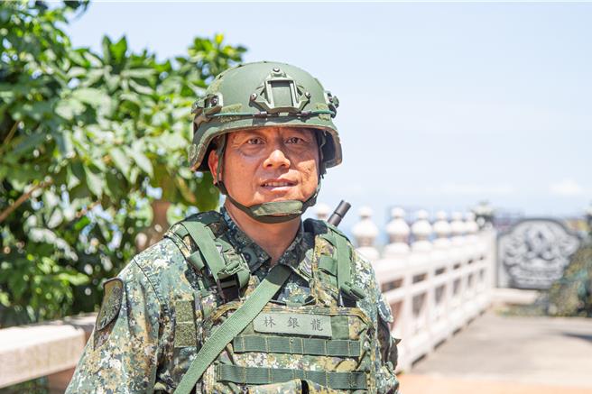 53歲林銀龍說，「守護家園是國人責無旁貸的責任，只要國家有需要，我必挺身而出。」，重披軍裝，以實際行動表達愛國心。（十軍團提供／張妍溱台中傳真）