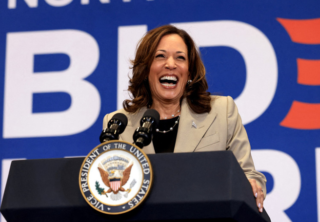 美國總統拜登退選、支持副總統賀錦麗（Kamala Harris）出戰白宮，CNN指出，賀錦麗已獲得超過500名黨代表支持。（路透社）