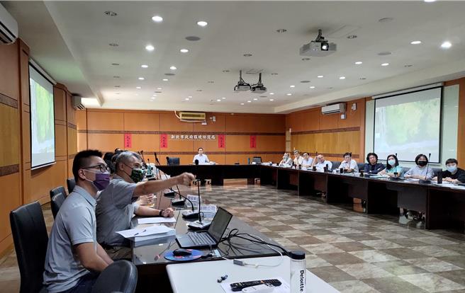 新北市環保局環評會議。（新北市環保局提供）