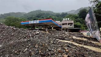 最悲情加油站「屢遭土石流淹沒」祭新招防颱 高山蔬菜搶收