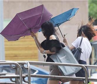 放颱風假 保誠人壽服務不中斷 啟動保戶關懷服務機制