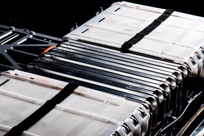 全固态电池新突破！中科大开发出新型硫化物固态电解质。图为固态电池。 （示意图:shutterstock/达志）