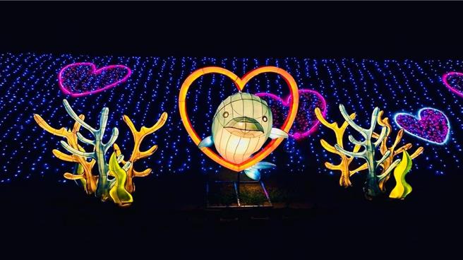 彰化县政府23日中午宣布，于王功地区展出「王功海洋灯祭」，暂停展出。（彰化县政府提供／孙英哲传真）