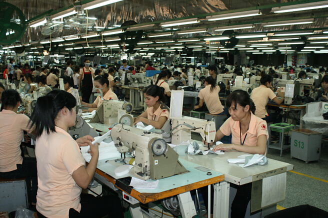 钰齐表示，当前集团量产代工家数已达50家，其中前三大营收占比逾4成，前十大占比已逾8成，前20大则逾9成。图／刘朱松