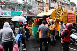 颱風來襲北市停班課  環保局提醒今日暫停收運垃圾