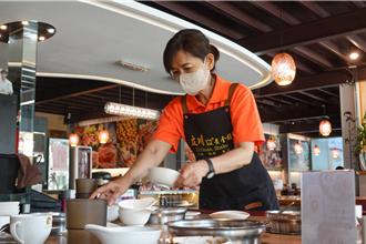 高齡求職難！勞動部推多項措施 助中高齡者重返職場