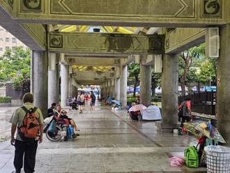 艋舺公园改建衝击街友！卫福部：社救法加强辅导机制