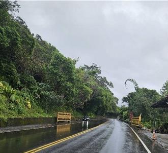 凱米襲擊宜蘭明停班課 國道5頭城至蘇澳封閉424人撤離