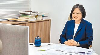 小英視訊美智庫 藍委：給賴下馬威