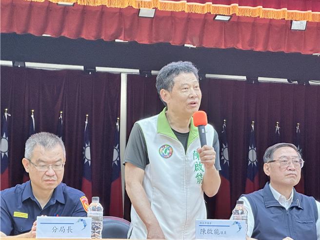 民進黨新北市議員陳啟能（中）致詞。（新北市議員陳啟能提供）