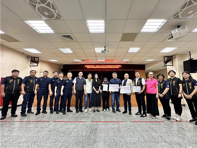 與會來賓合影。（新北市議員陳啟能提供）