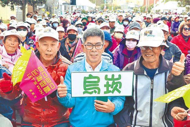 民進黨立委楊曜（中）。（中時資料照，張茂雄攝）
