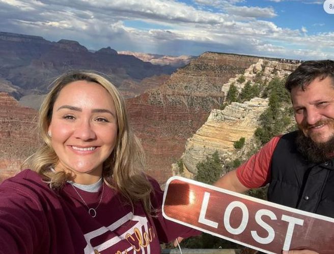 勒布朗（右）與克拉克（左）吃完生蠔後感染致命創傷弧菌，導致勒布朗住院、克拉克死亡。（圖／翻攝自IG）