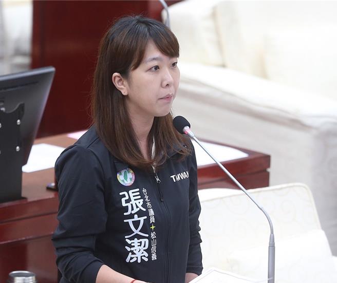 近期「微商代理」从社群媒体上开始盛行，以丰厚收入等话术吸引年轻人加入，但商业模式却类似「多层次传销」，导致许多人不仅赚不到钱也求助无门，民进党台北市议员张文洁呼吁北市府应建立完善的管理机制，得以处理或仲裁纠纷。（本报资料照片）