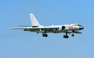 警告成真！4中俄轰炸机首现踪阿拉斯加 美加战机升空