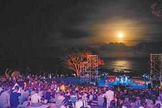 台東 月光海音樂會 桑布伊8月登台獻唱