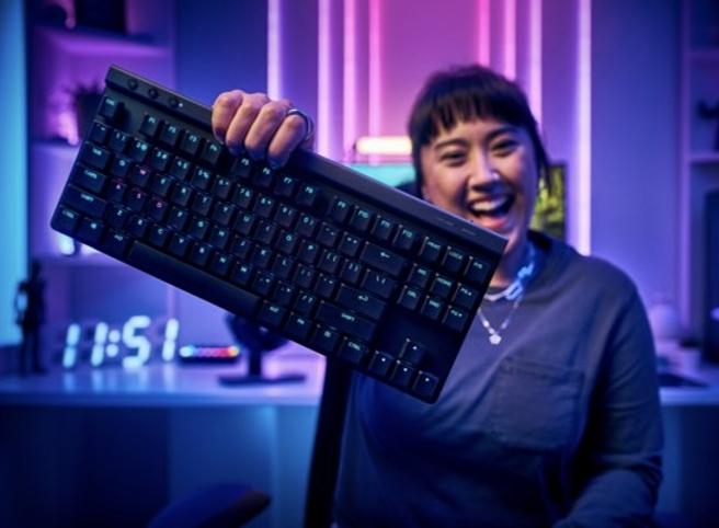 G515 LIGHTSPEED TKL無線遊戲鍵採用22釐米的輕薄設計，並加入新一代隔音層，提升打字與遊戲體驗。（Logitech提供）