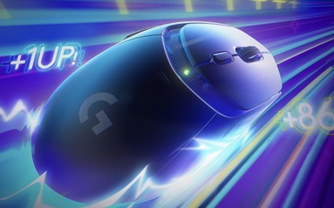 G309 LIGHTSPEED 無線遊戲滑鼠的雙連線設計，玩家可彈性選擇連線方式。（Logitech提供）