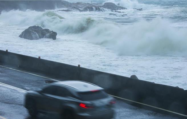 農業部統計至25日下午5時止，農畜業產物及民間設施損失共3億6502萬5000元。（本報資料照片）