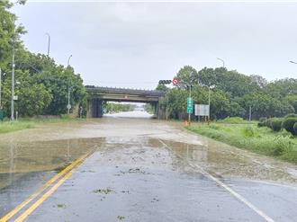 嘉义台82线中和交流道水深未退   民眾闯入险灭顶